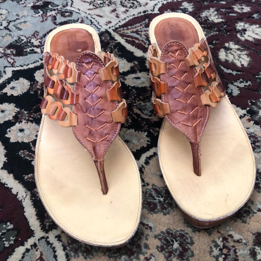 Leather sandal flip flop